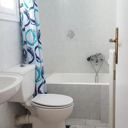 Maria In Paros * נאוסה