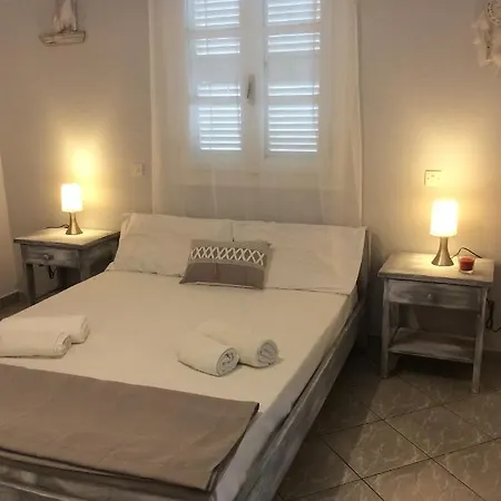 Maria In Paros דירה נאוסה