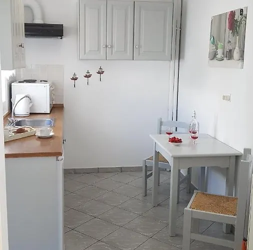 Maria In Paros דירה נאוסה